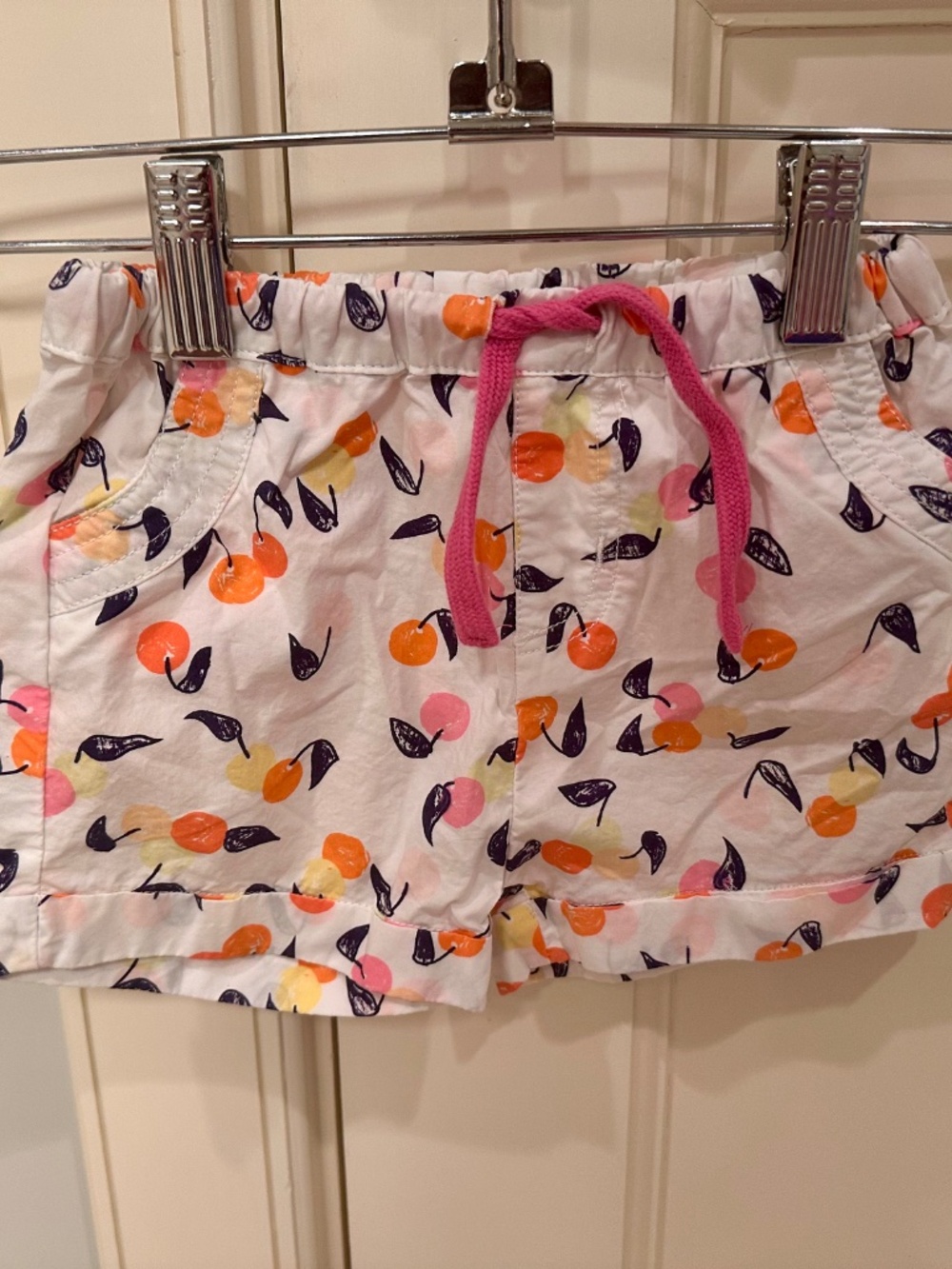 Girl’s Fruit Print Egg by Susan Lazar Shorts Size 24 months
